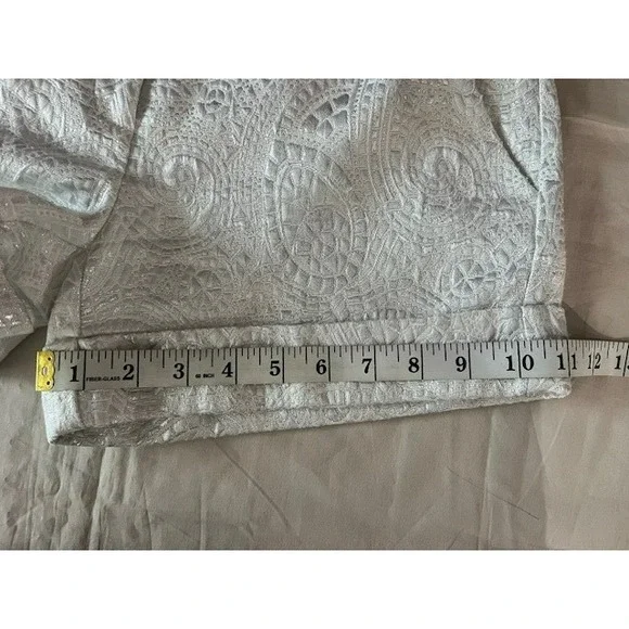 New York & Company Metallic Shorts Women's Size 4 White Silver Dressy Pockets - Picture 8 of 16